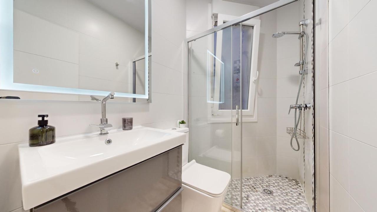 Apartament Viana Vivienda Turistica Moderna Y Reformada Con Wifi Bilbao Zewnętrze zdjęcie